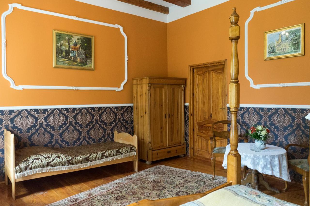 Palac Pensjonat Ptaszynka Gryfice Exterior foto
