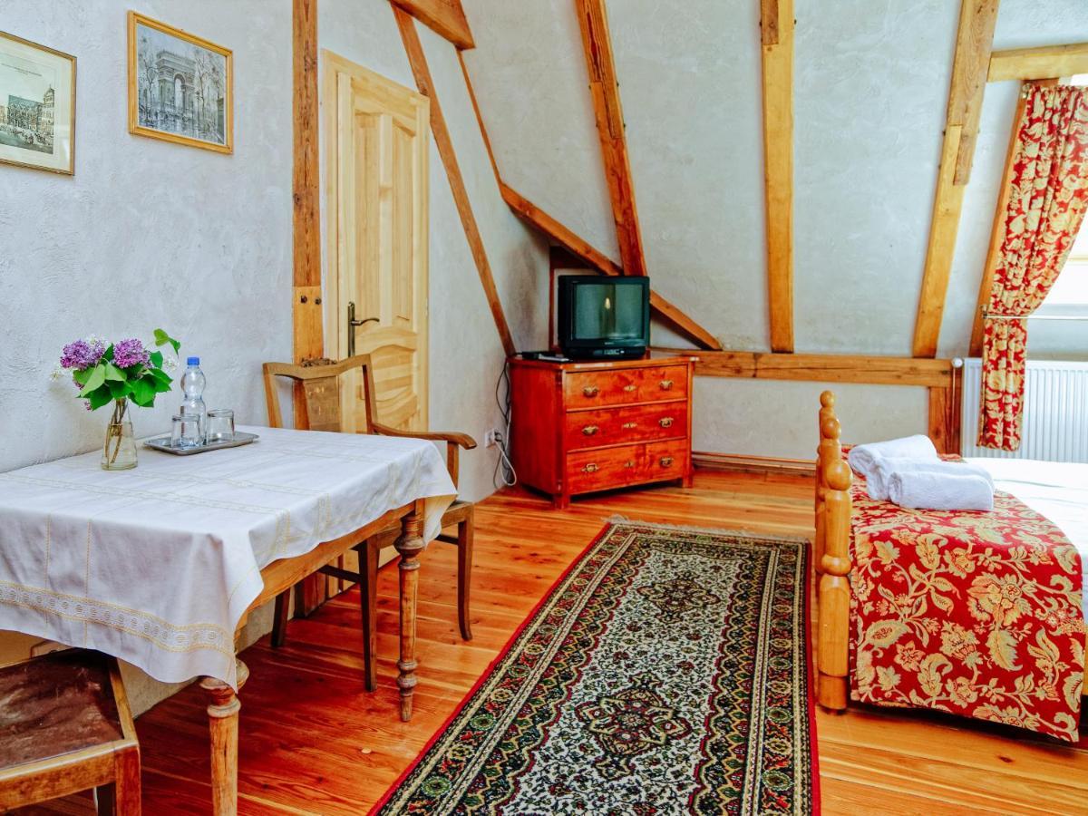Palac Pensjonat Ptaszynka Gryfice Exterior foto